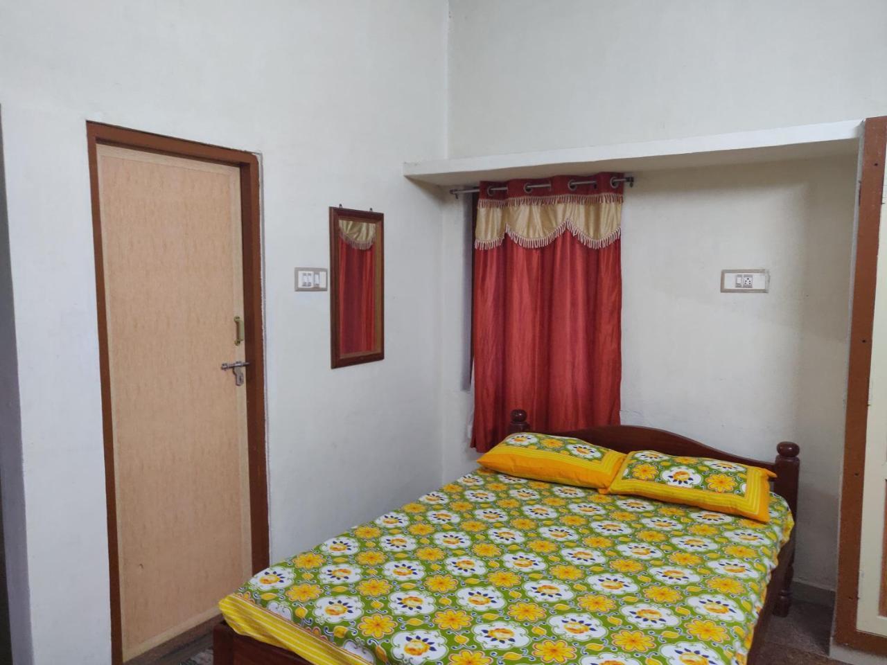 Srb Residency Otel Tiruvannāmalai Dış mekan fotoğraf