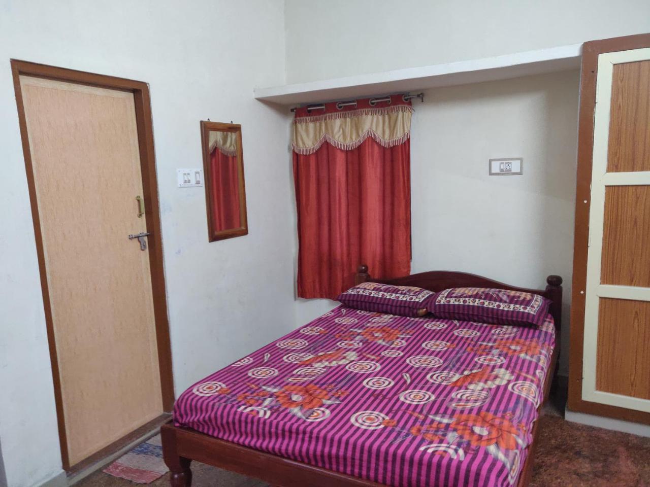 Srb Residency Otel Tiruvannāmalai Dış mekan fotoğraf