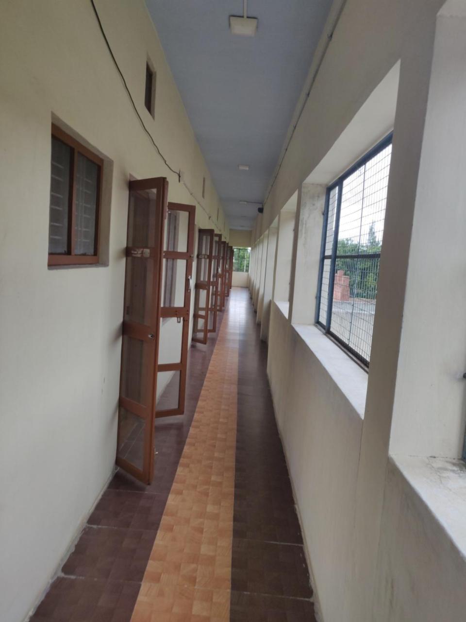 Srb Residency Otel Tiruvannāmalai Dış mekan fotoğraf
